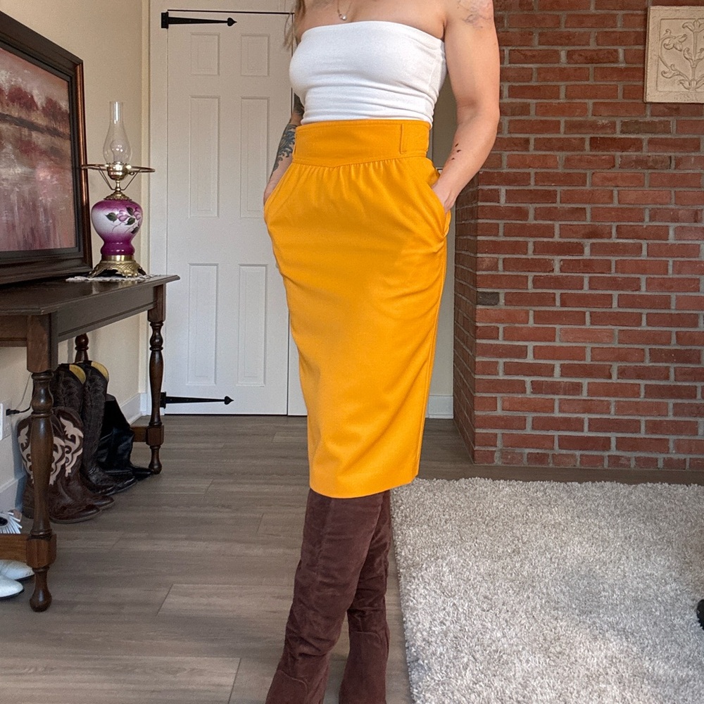 Vintage Womens Escada Wool High Waist Pencil Skirt Yellow w/ Belt Loops